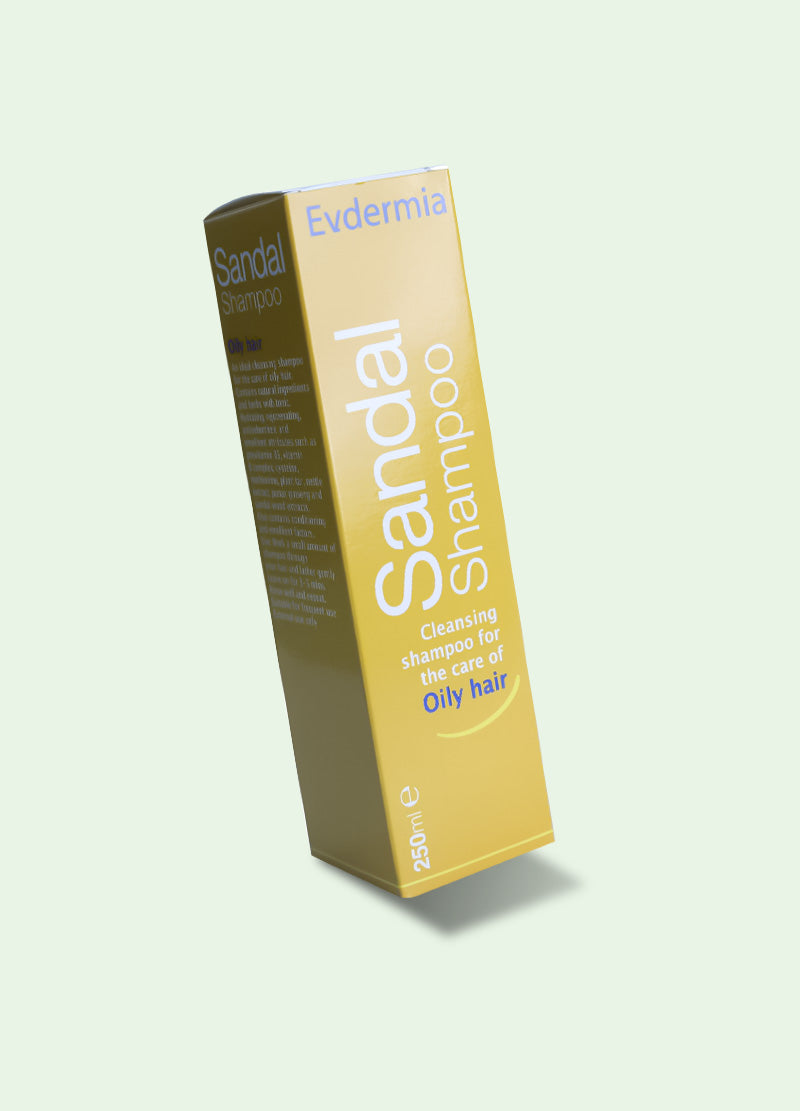 Evdermia Sandal Shampoo for oily hair, a cleansing and purifying formula that regulates oiliness and refreshes the scalp. Available at Beautivia.